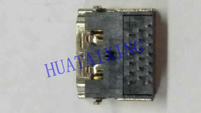 HDMI 19PIN-F三排90度 无耳